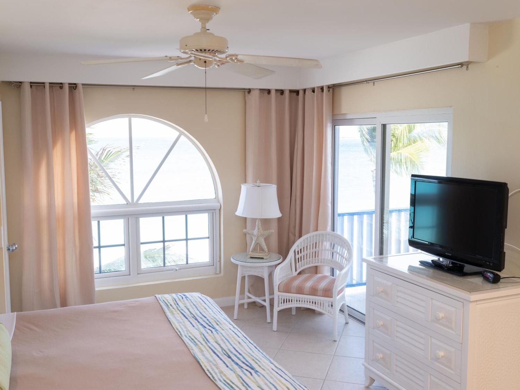 Paradise Island Beach Club Ocean View Villas Creek Village Exterior foto